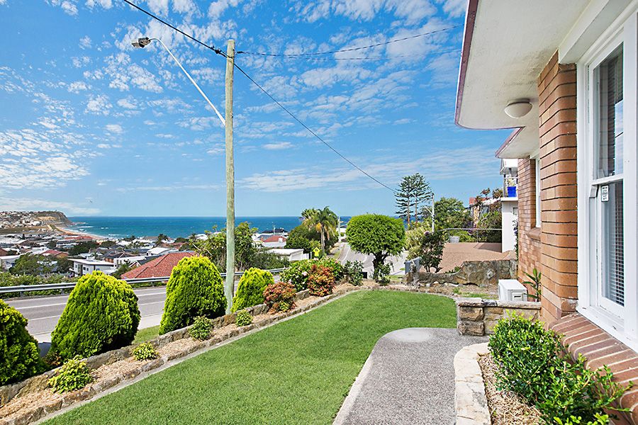29 Scenic Drive, Merewether NSW 2291, Image 2