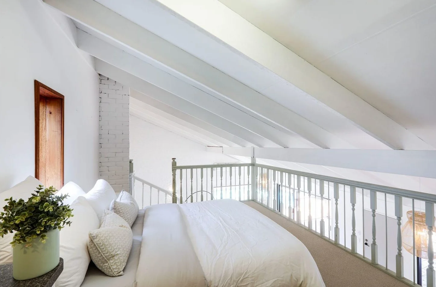 Additional image 9 of 5 Tirau Place, Broadbeach Waters QLD 4218