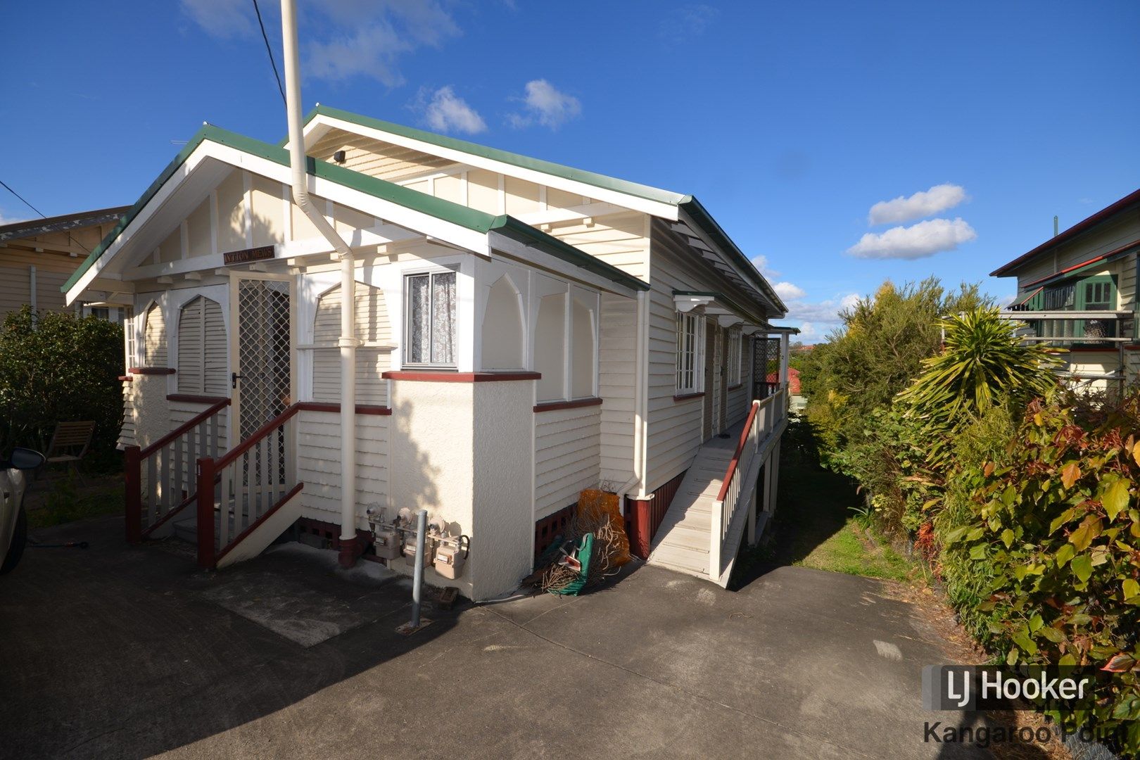 2/133 Lytton Road, East Brisbane Property History & Address Research