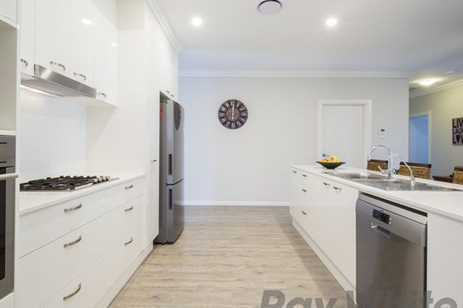 Picture of 12 The Cove Drive, FULLERTON COVE NSW 2318