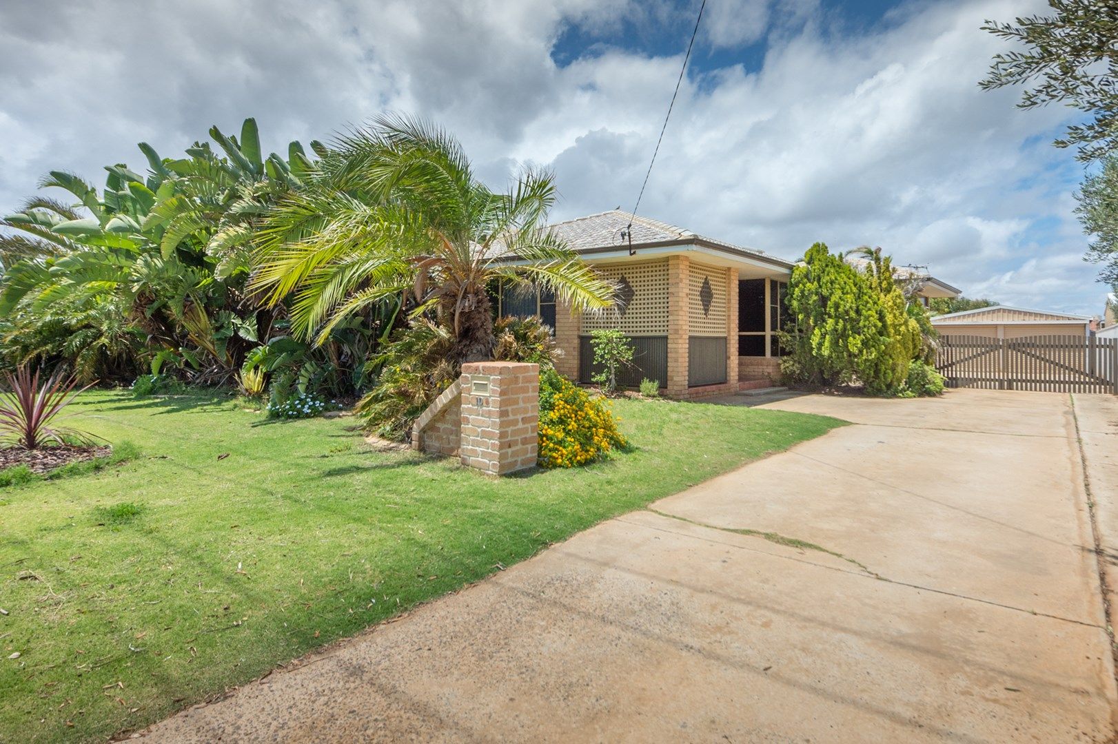 10 Drenthe Place, Mahomets Flats WA 6530, Image 0