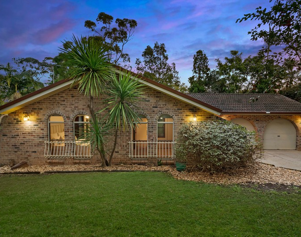 4 Torrens Place, Cherrybrook NSW 2126