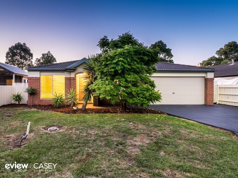 7 Essex Court, Cranbourne East VIC 3977, Image 0