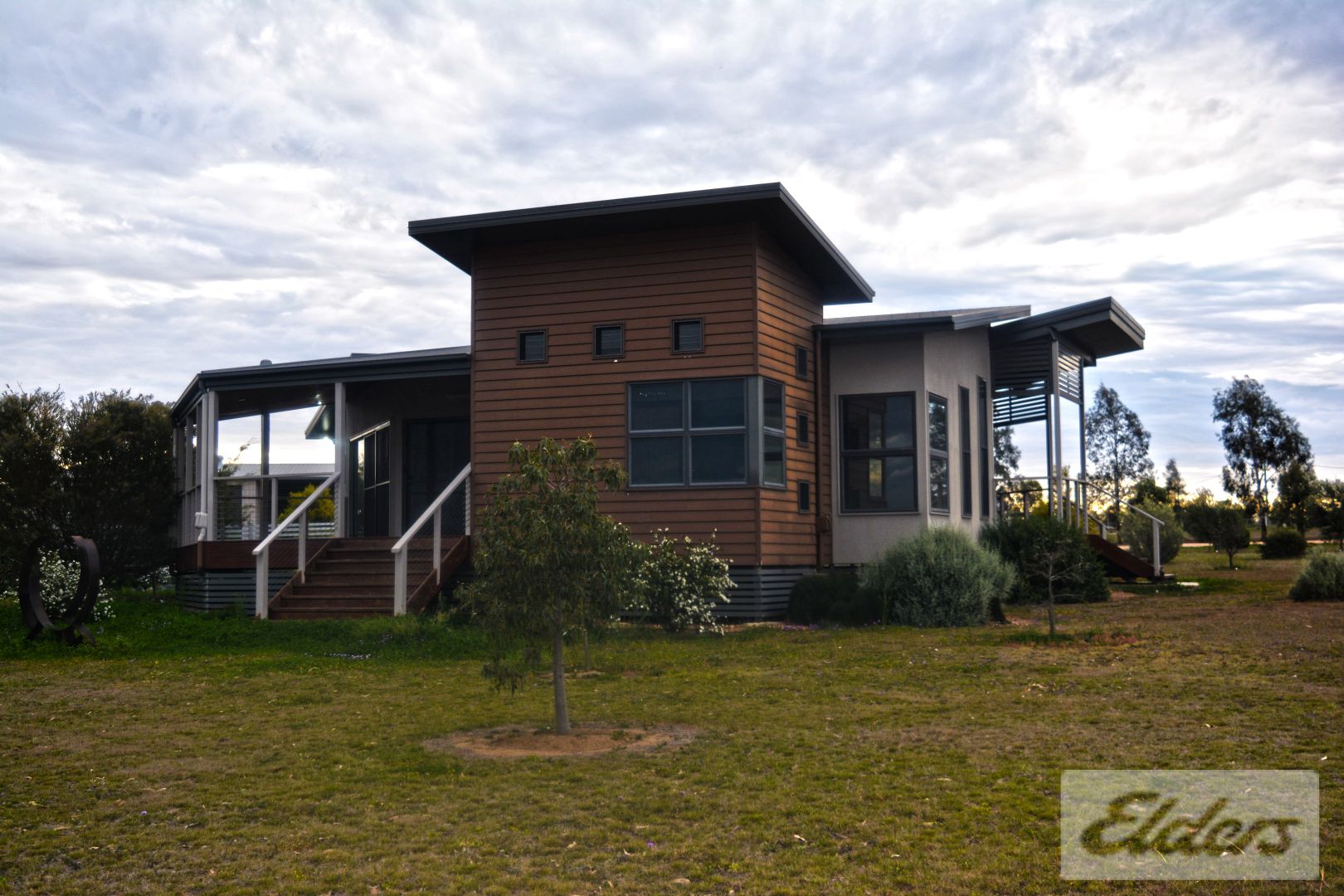 9 Duff Road, Bony Mountain QLD 4370, Image 2