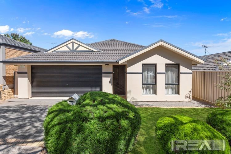 24 Kari Crescent, Huntfield Heights SA 5163