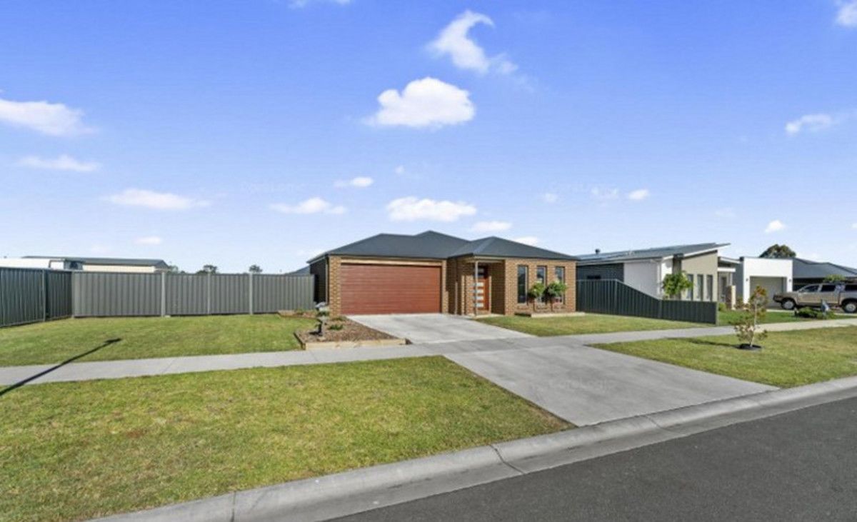 3 bedrooms House in 3 Mitchell Road STRATFORD VIC, 3862