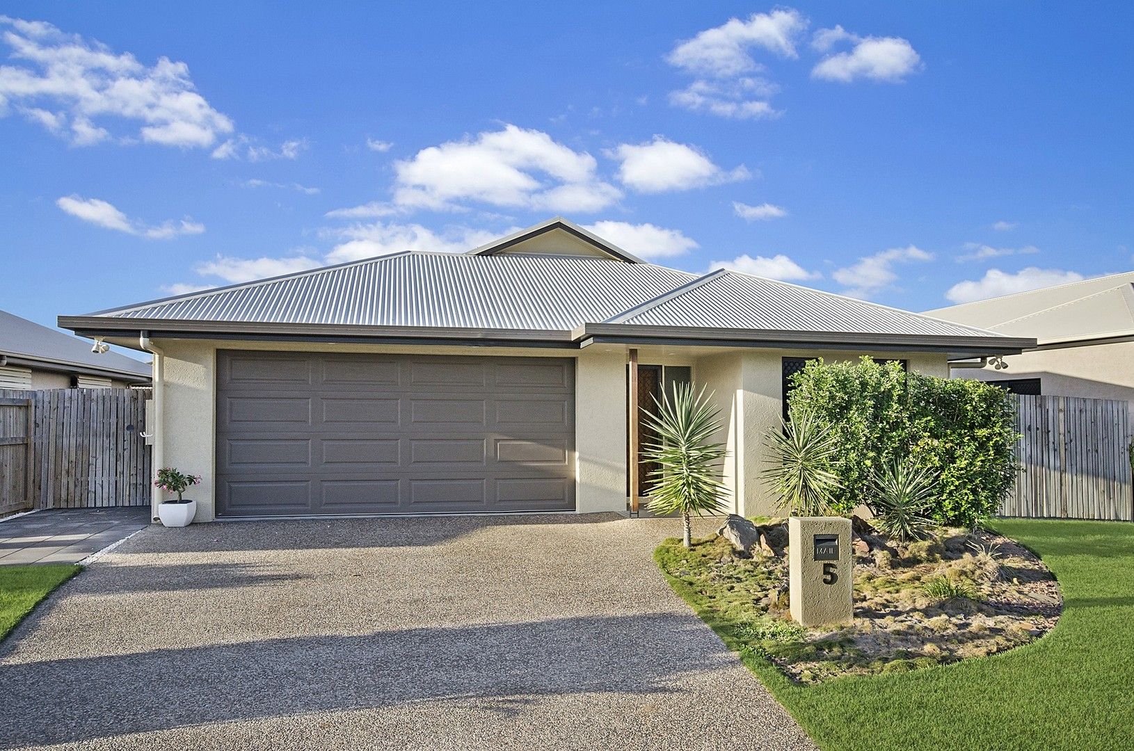 5 Boult Crescent, Burdell QLD 4818, Image 0