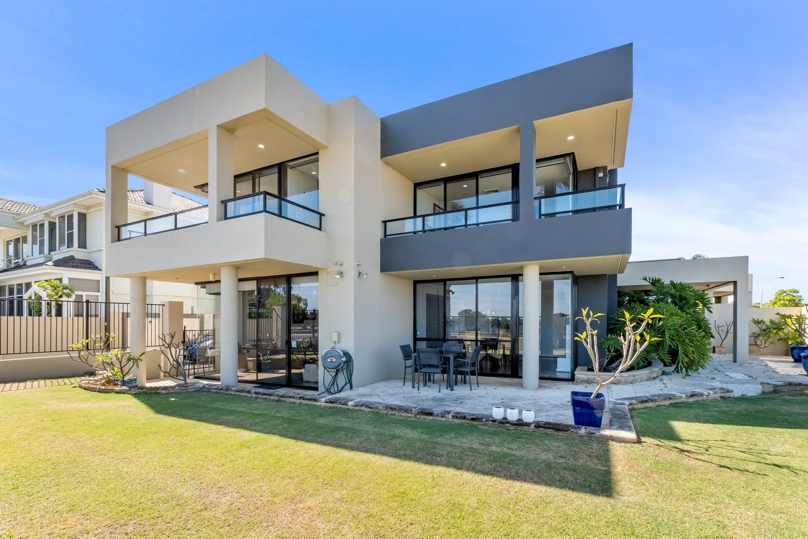 25 Fairview Gardens, Waterfor Property History & Address Research