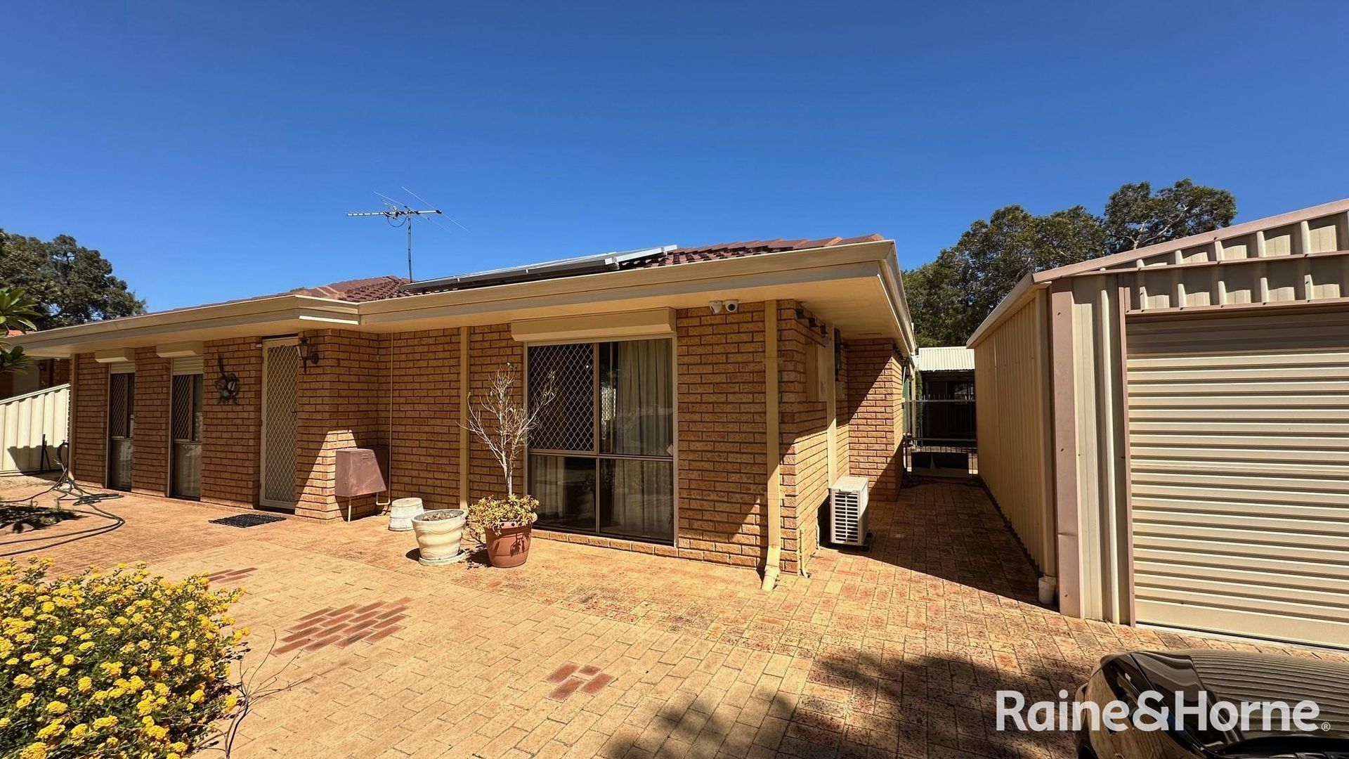 18 The Ridgeway, Swan View WA 6056, Image 1