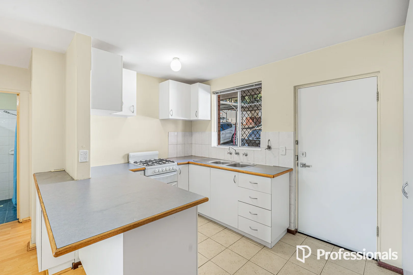 Additional image 3 of 6/6 York Street, Inglewood WA 6052