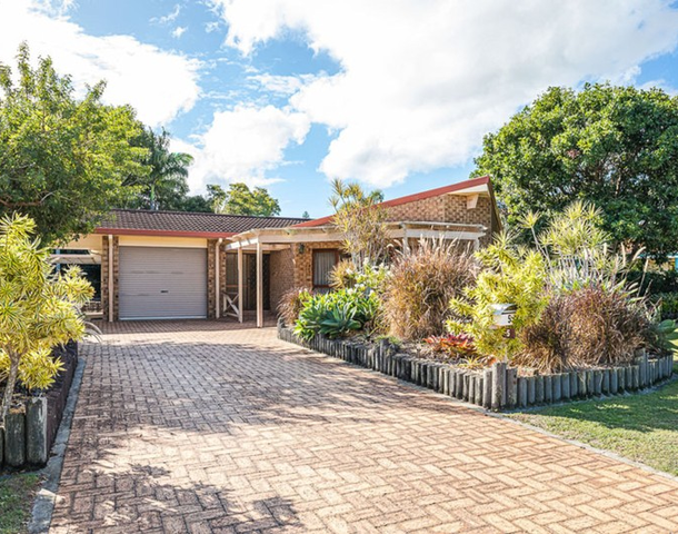 5 Whitby Court, Banksia Beach QLD 4507