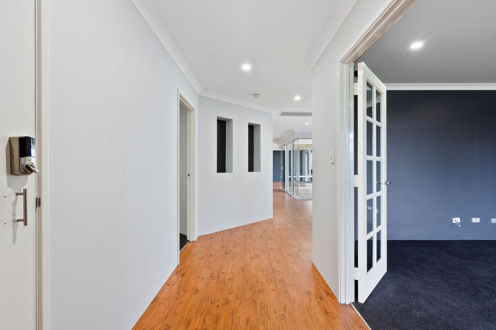 7 Rayner Promenade, Lakelands WA 6180, Image 2