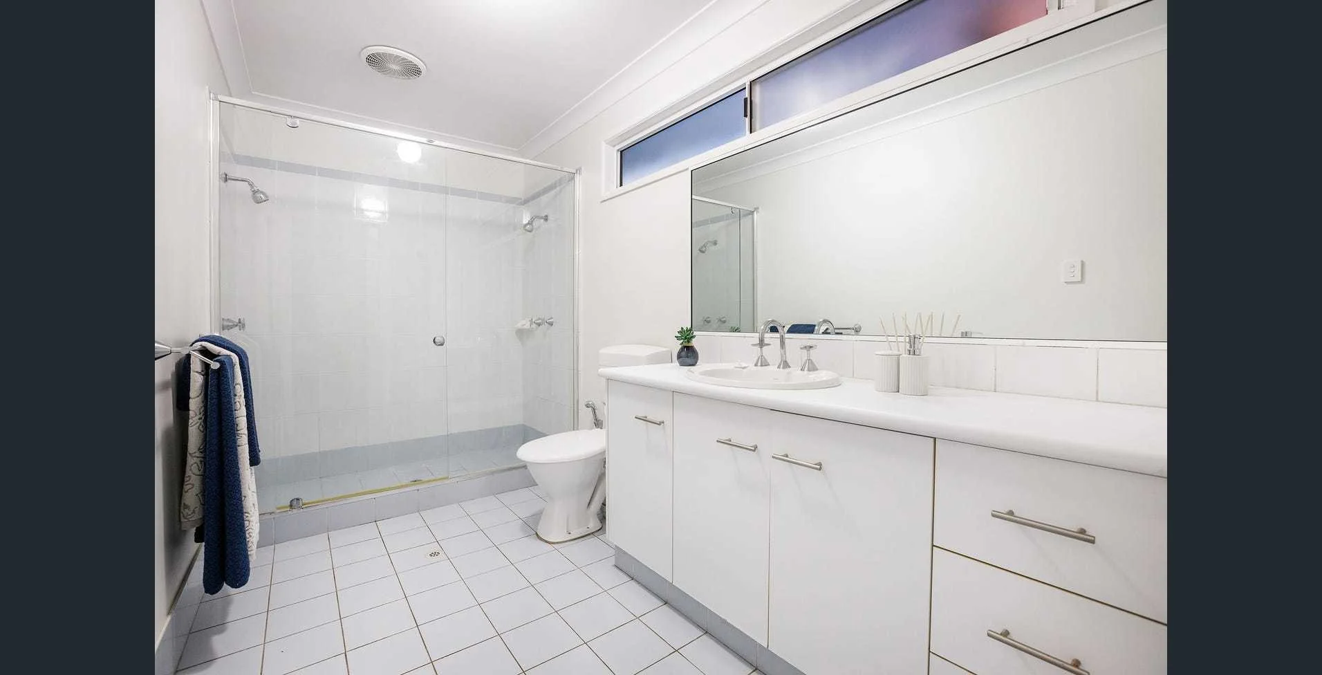 Additional image 13 of 113 Santa Cruz Boulevard, Clear Island Waters QLD 4226