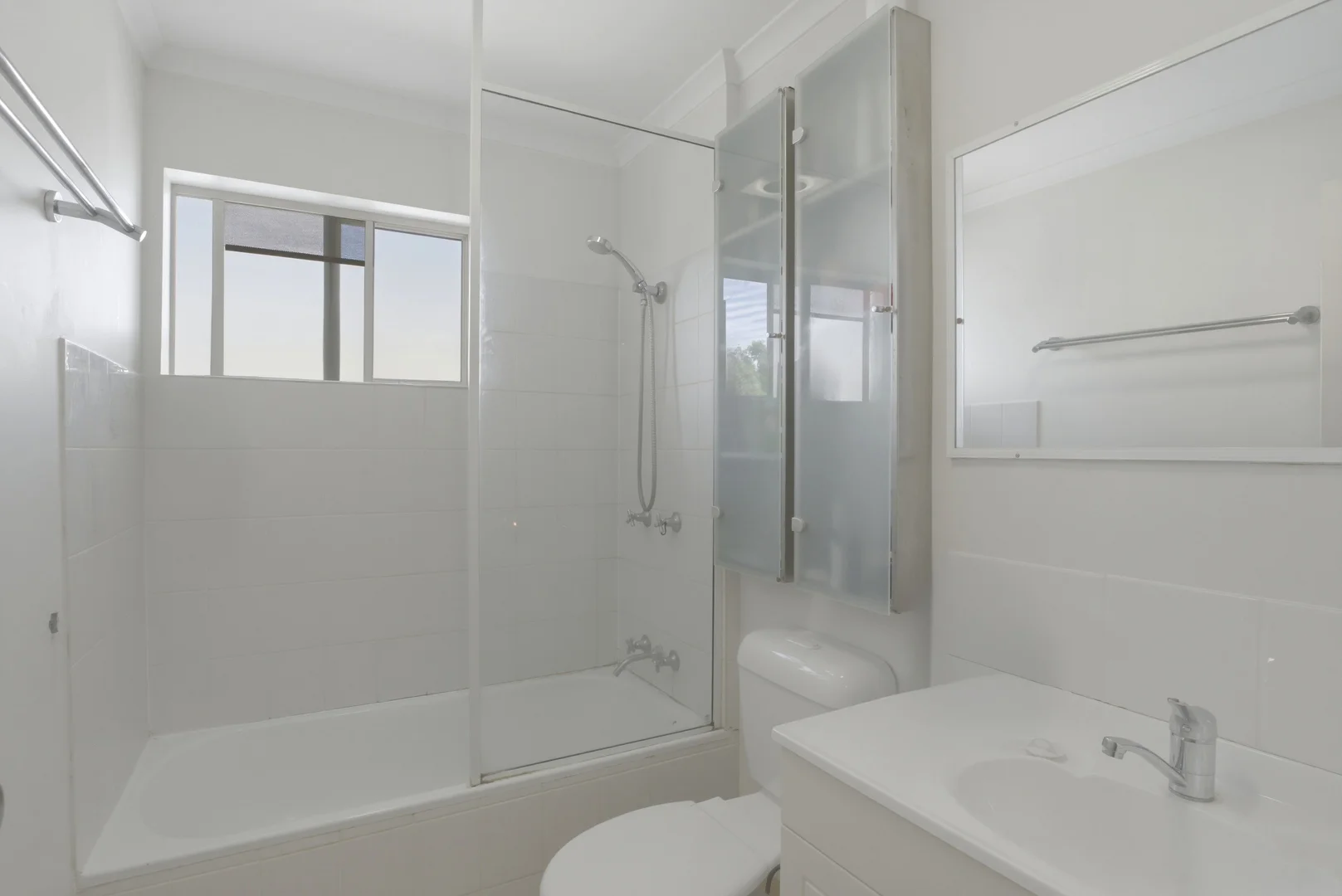 Additional image 12 of 9/4 Pilot Street, Urangan QLD 4655