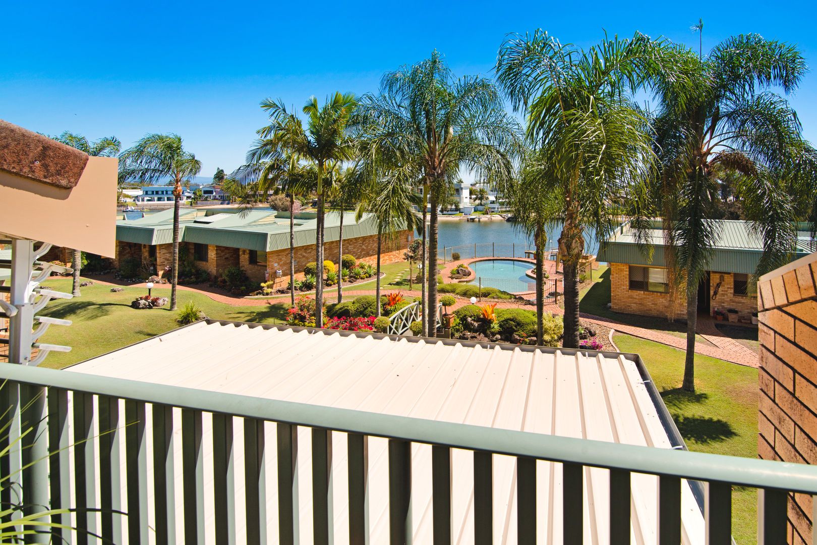 13/33-39 Hooker Boulevard, Broadbeach Waters QLD 4218, Image 1