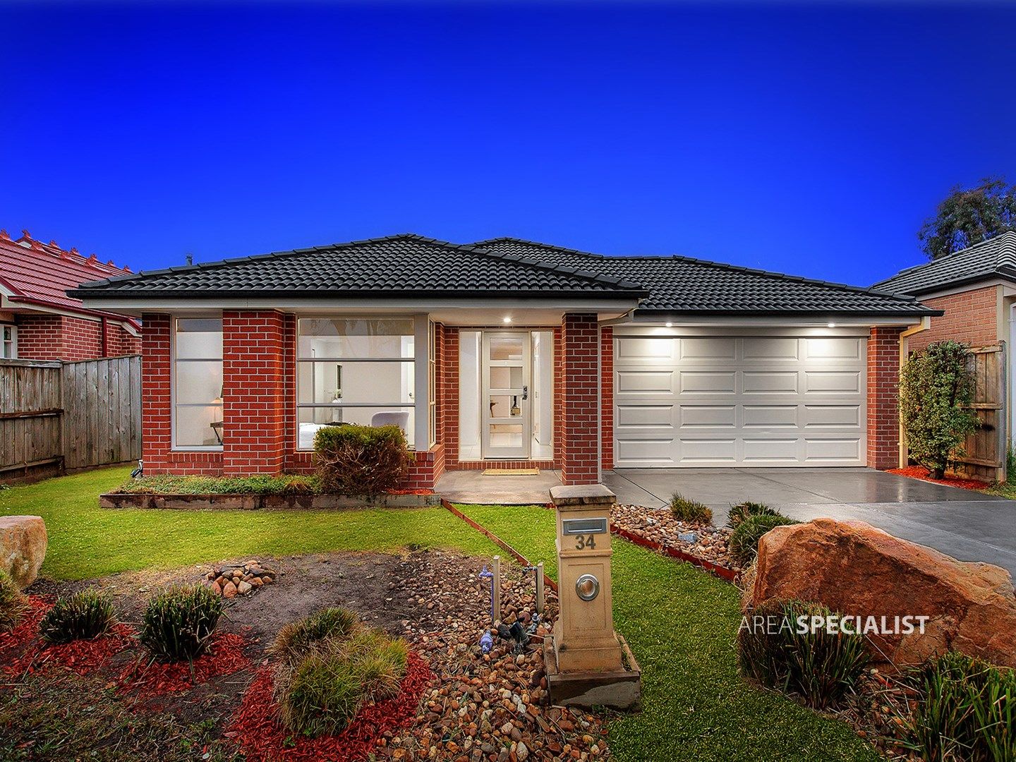 34 Spearwood Rise, Cranbourne West VIC 3977, Image 0