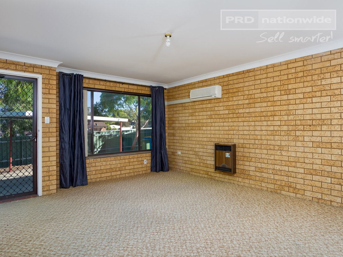 1-4/21 Brunskill Avenue, Forest Hill NSW 2651, Image 2