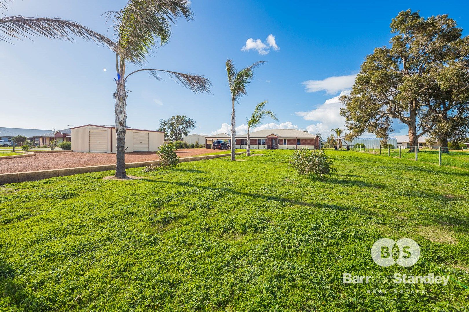 32 Craigie Drive, Roelands WA 6226, Image 2