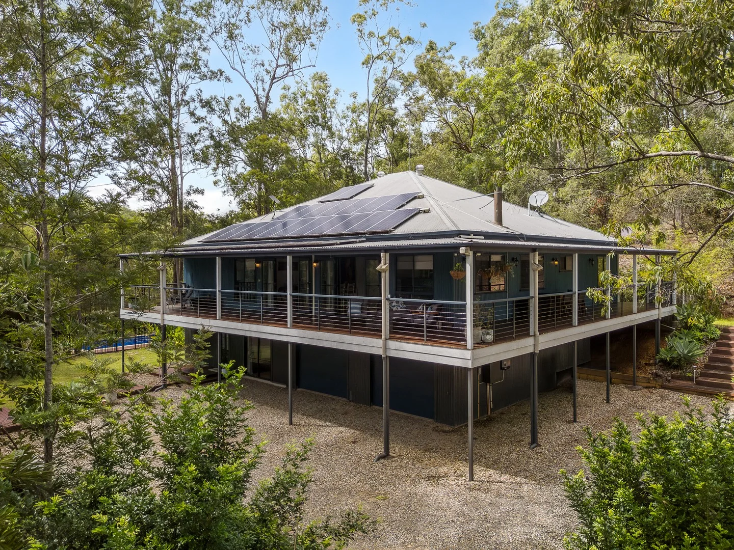 858 Clear Mountain Road, Cashmere QLD 4500