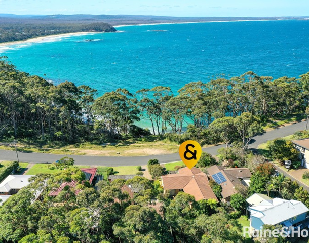 49 Bannister Head Road, Mollymook Beach NSW 2539