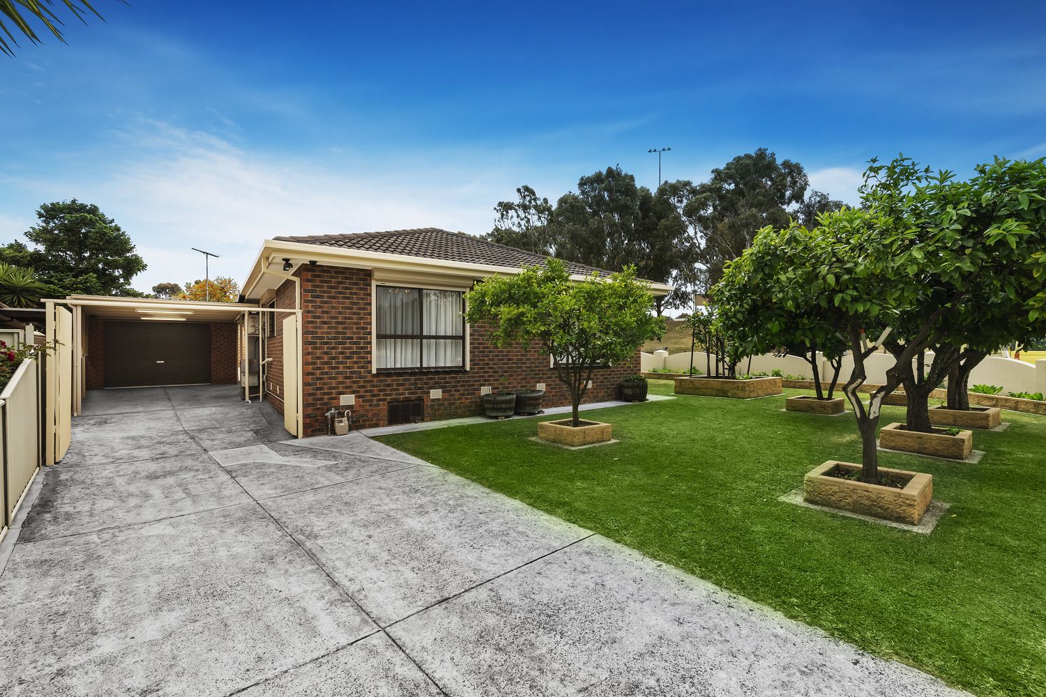 2 Buckmaster Drive, Mill Park VIC 3082, Image 1