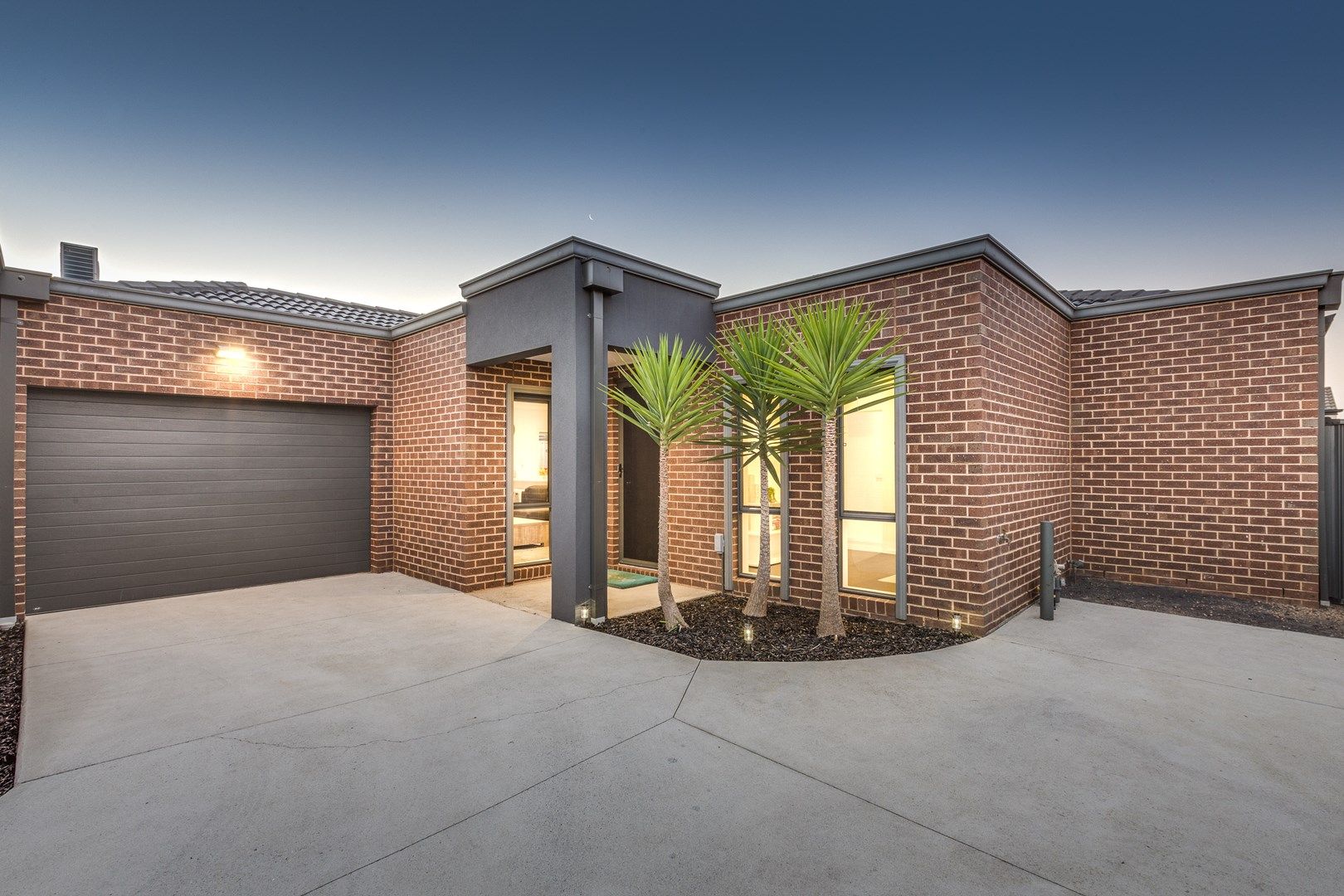 3/102 Brindalee Way, Hillside VIC 3037, Image 0