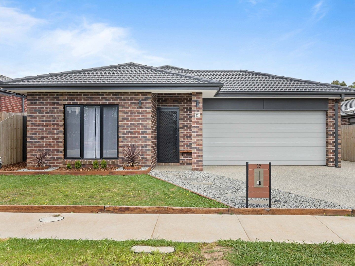 32 Jasmine Crescent, Ballan VIC 3342, Image 0