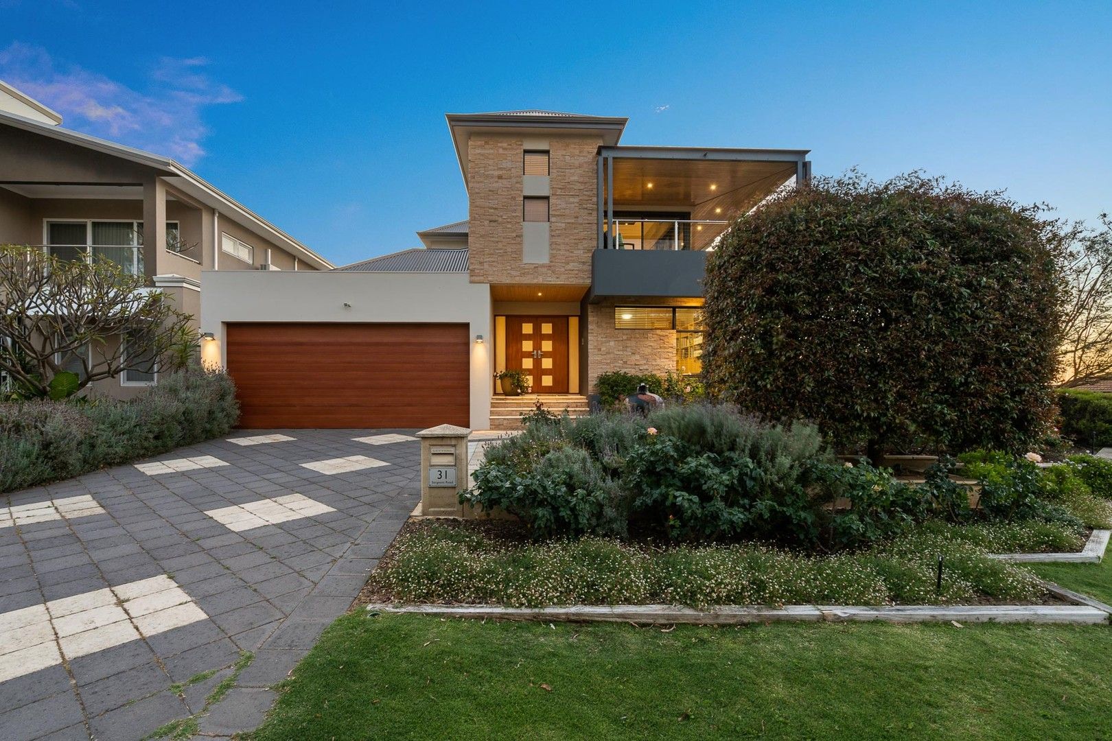 4 bedrooms House in 31 Sergeant Road MELVILLE WA, 6156