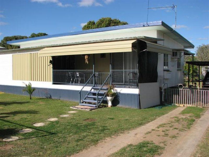 12 Strathmore Street, Collinsville Property History & Address