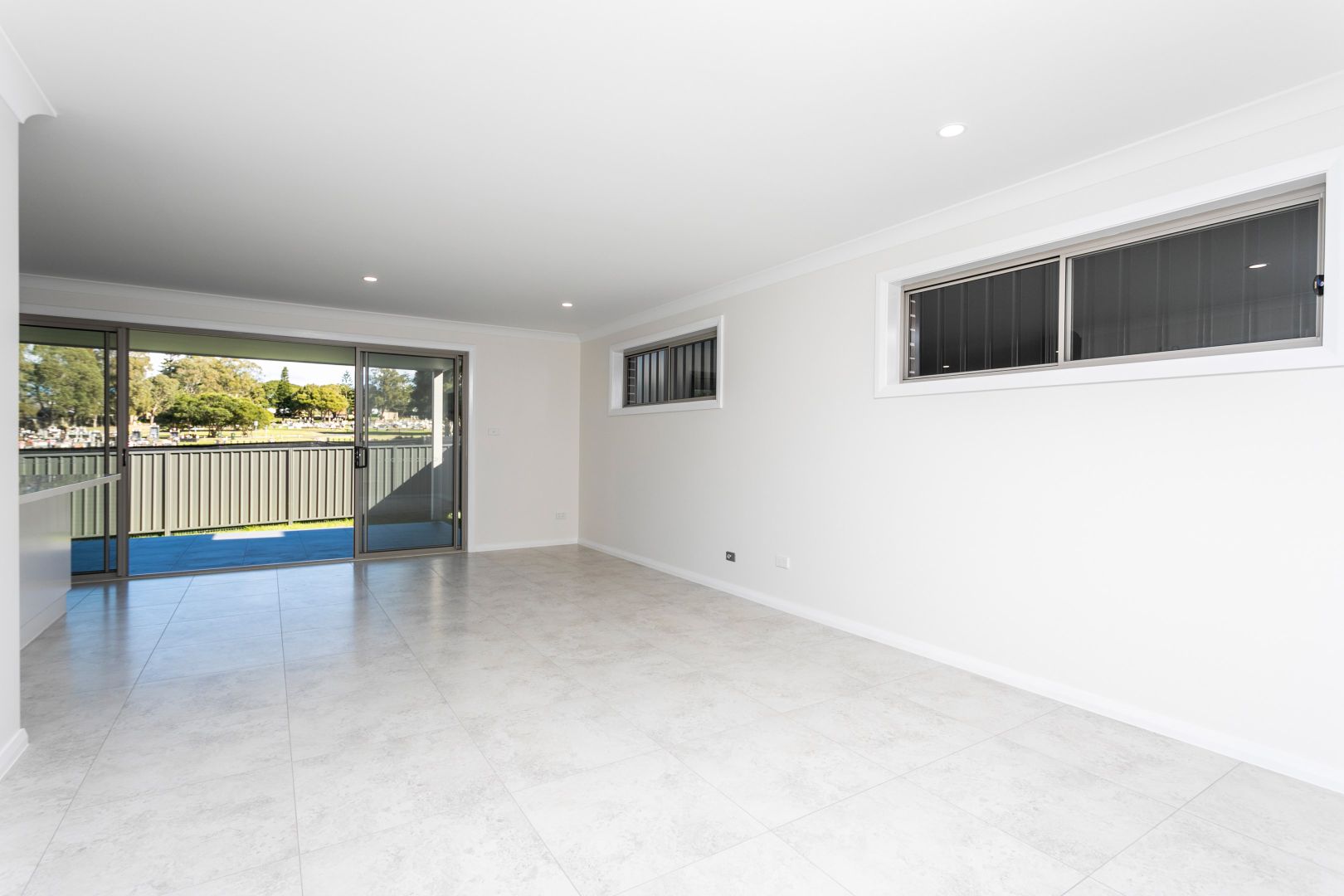 10 Skiff Place, Shell Cove NSW 2529, Image 2