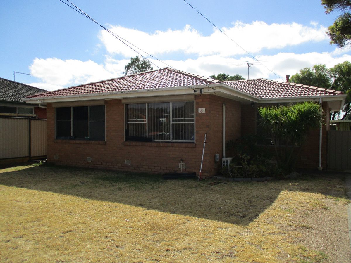 3 bedrooms House in 8 Mudford Street SUNSHINE WEST VIC, 3020