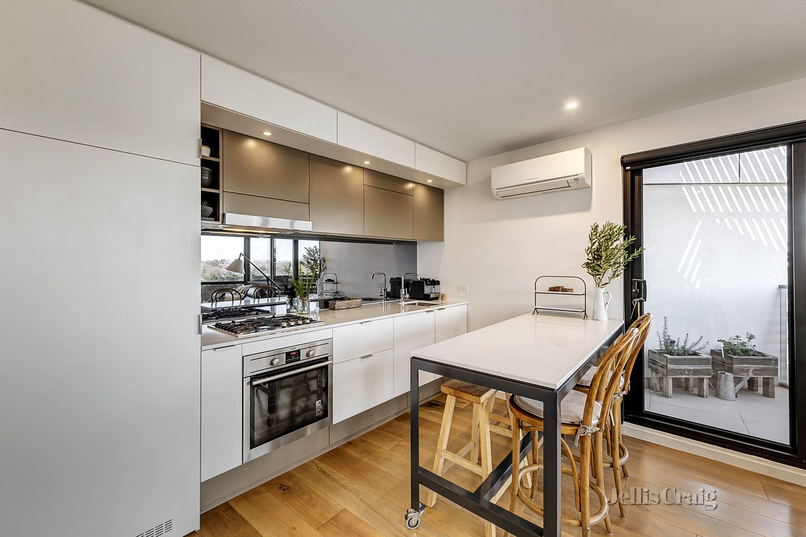 307/10-12 High Street, Glen Iris VIC 3146, Image 2