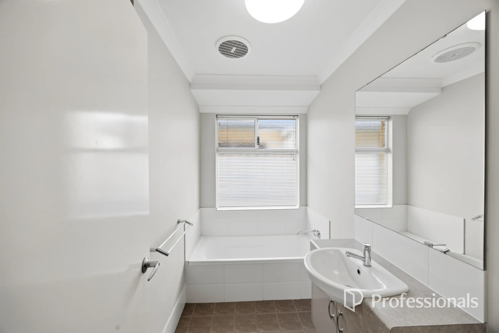 Additional image 13 of 6/5 Break O'Day Drive, Australind WA 6233