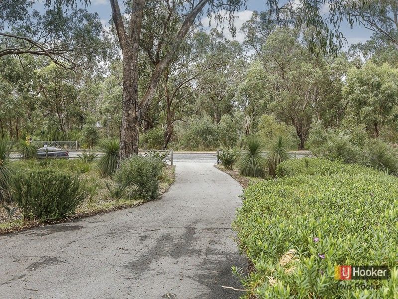 93 Harvest Circle, Two Rocks WA 6037, Image 2