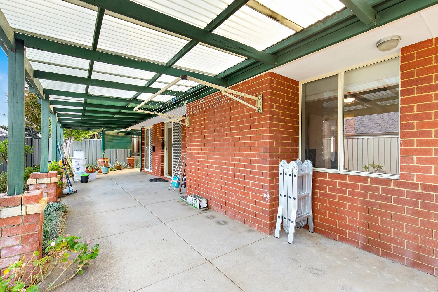 Additional image 21 of 27 Woodley Way, Parmelia WA 6167