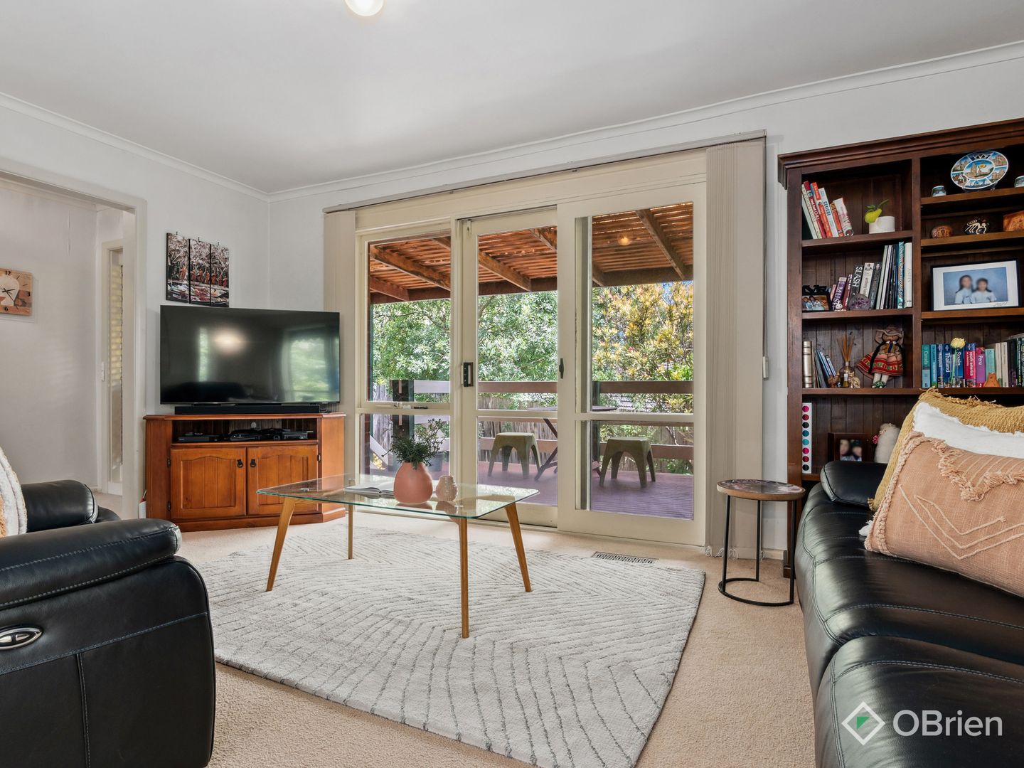 2 Cottesmore Court, Boronia VIC 3155, Image 2