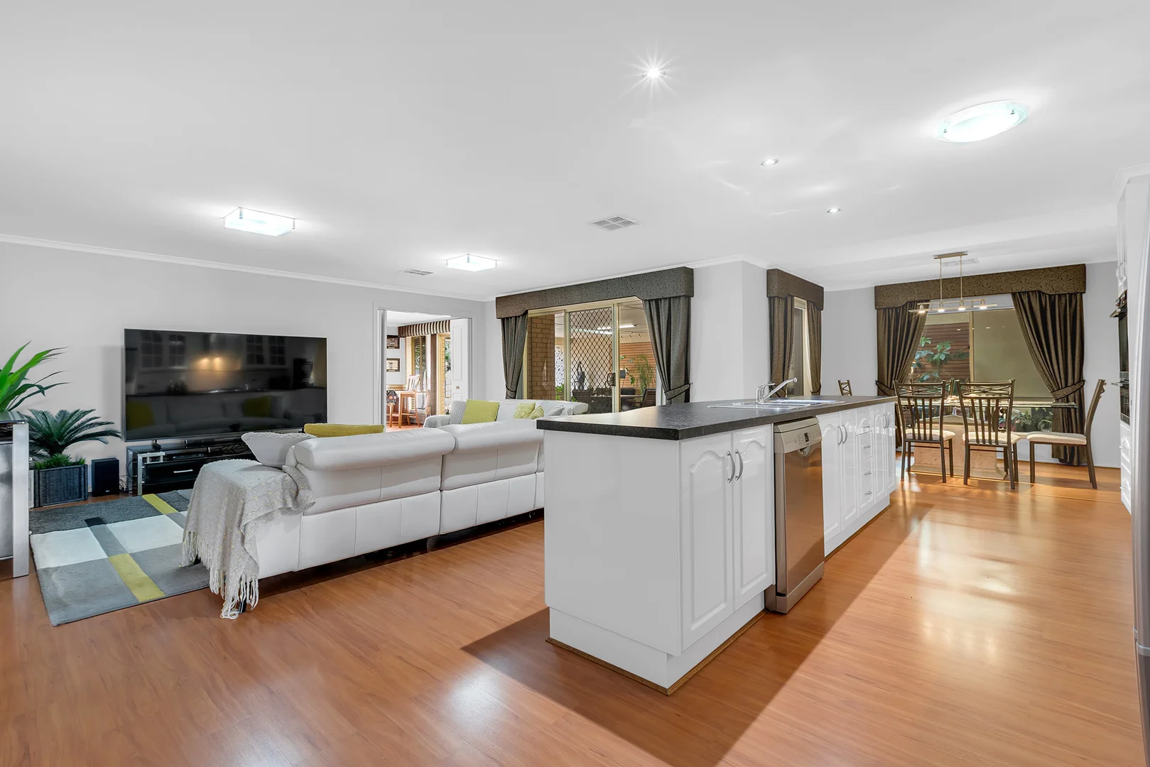 Additional image 7 of 41 Birmingham Drive, Craigmore SA 5114