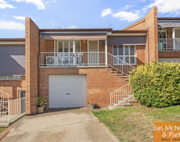 2/1 Doyle Place, Karabar NSW 2620