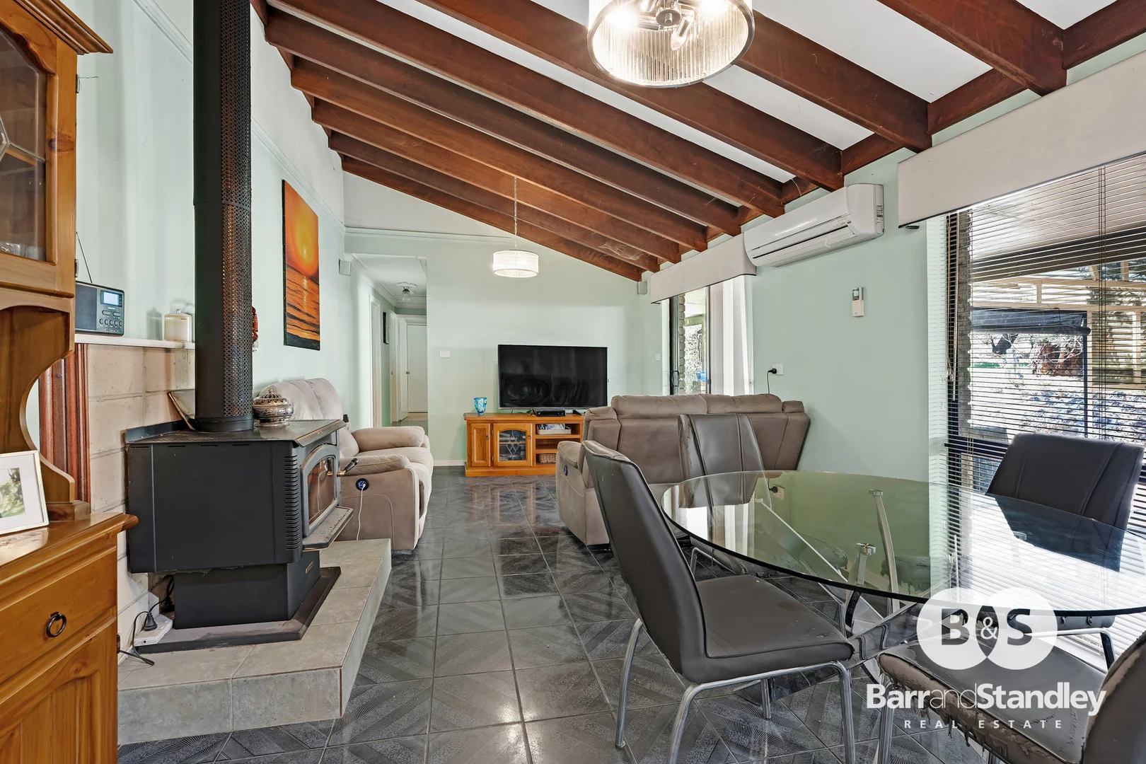 Additional image 11 of 14 Windward Road, Leschenault WA 6233