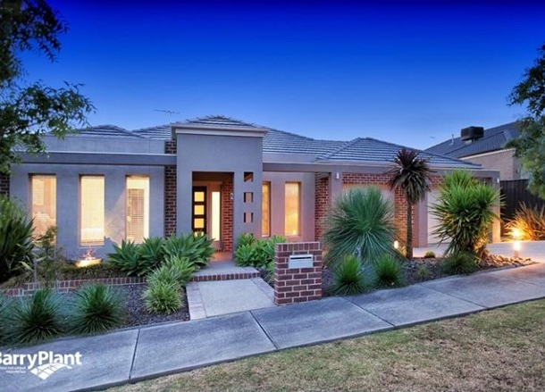 4 Strathallan Grove, Craigieburn VIC 3064