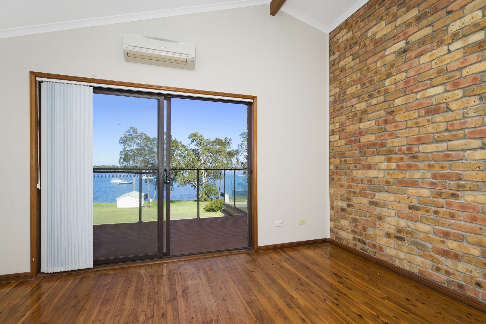74 Government Road, Nords Wharf NSW 2281, Image 2
