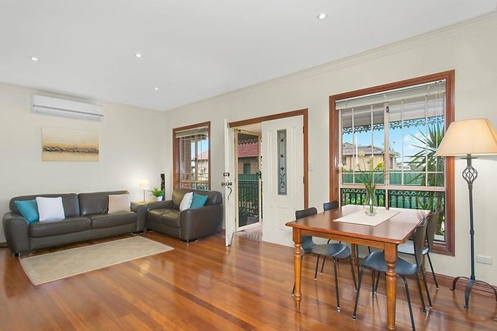 2/135 Connells Point Road, CONNELLS POINT NSW 2221, Image 1