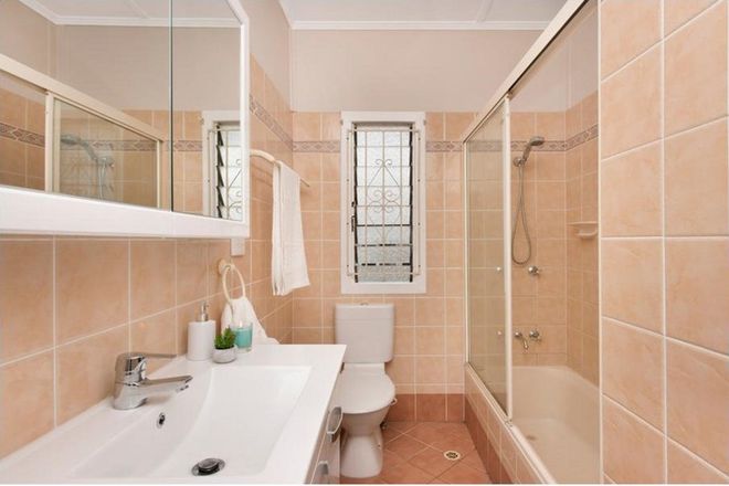 Holland Park 4121 - Image 5