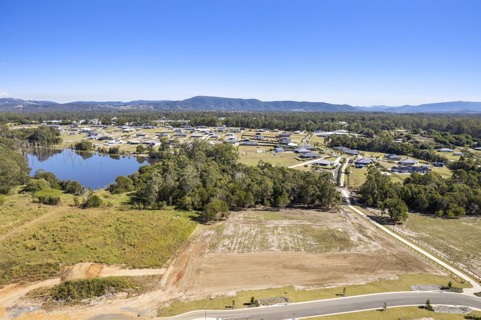 D'Aguilar QLD 4514 vacant land for Sale, HIGH 3/4 ACRE 575,000