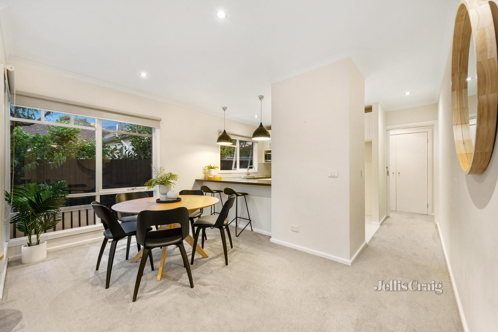 5A Compton Street, Mitcham VIC 3132, Image 2