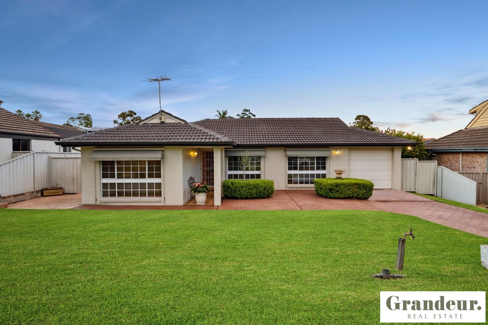 11 Ilford Place, Abbotsbury NSW 2176, Image 0