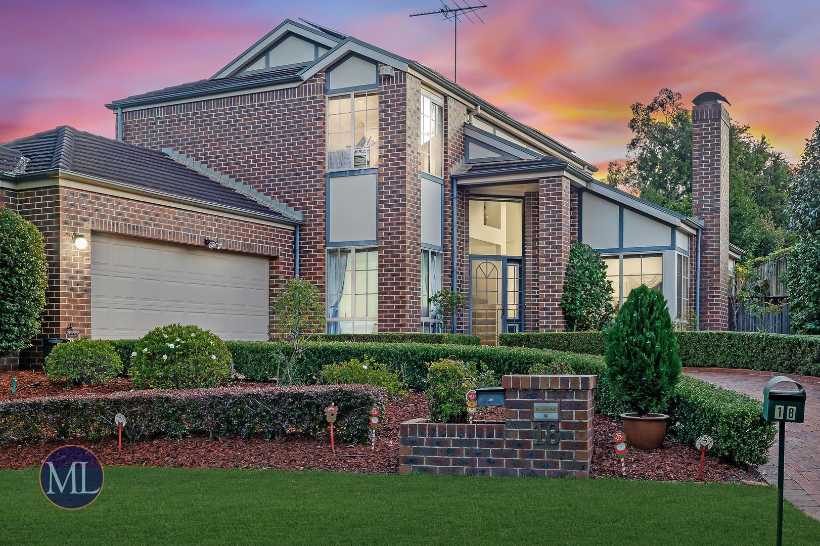 18 Somerset Way, Castle Hill NSW 2154
