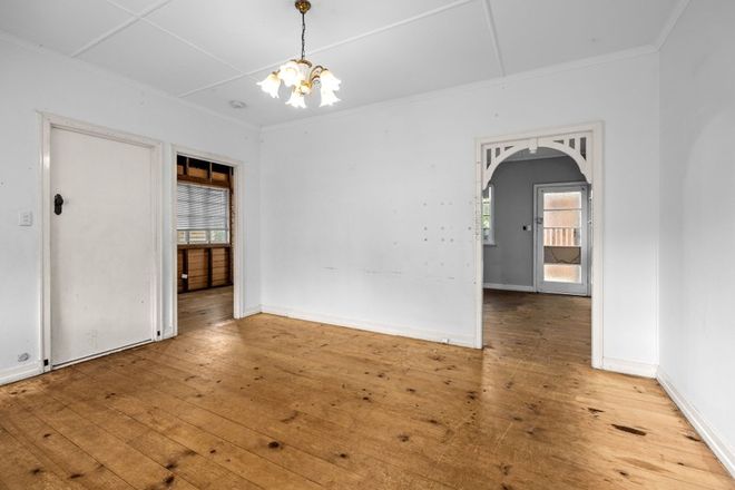 213 Blackstone Road Silkstone 4304 - Image 6