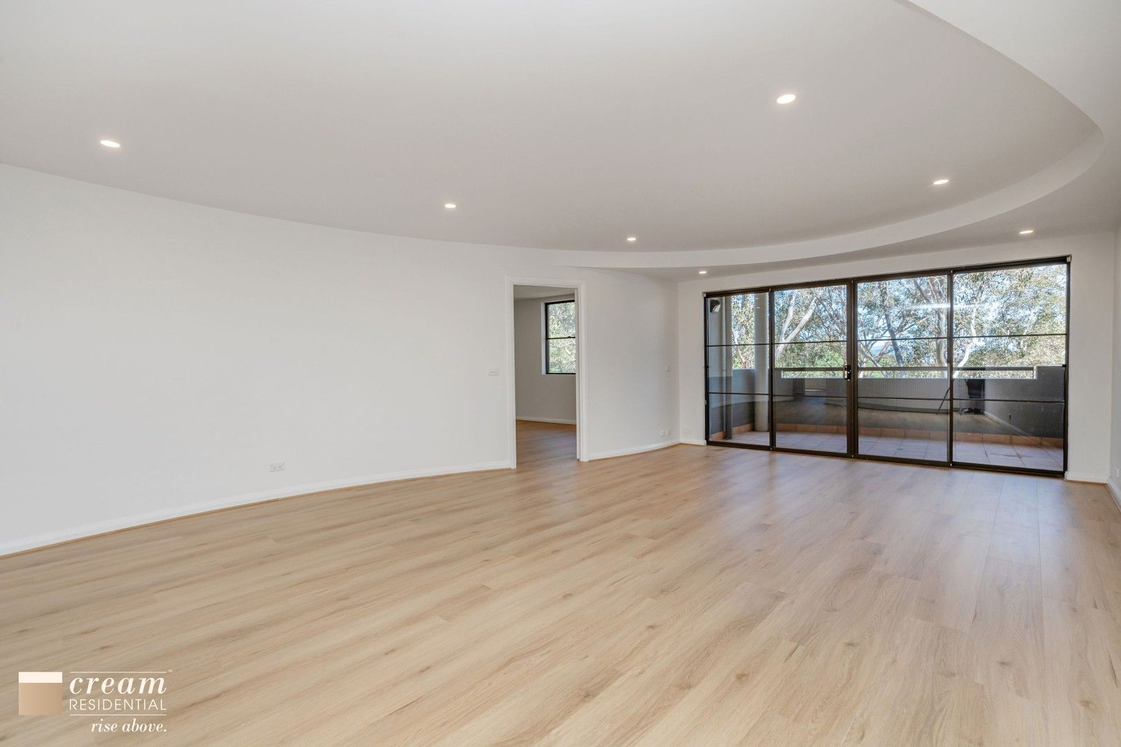 3 bedrooms Apartment / Unit / Flat in 39/1 Eldridge Crescent GARRAN ACT, 2605