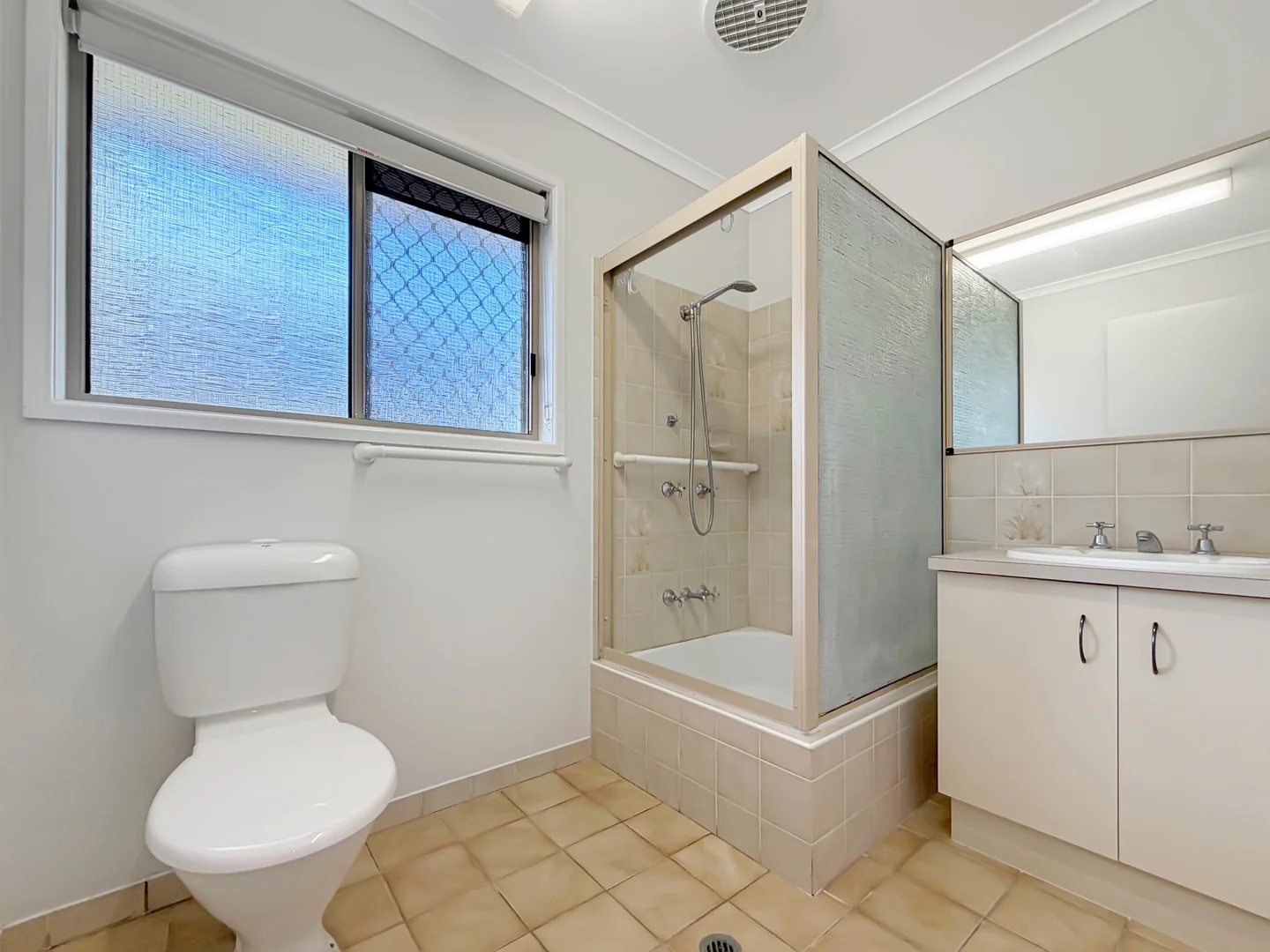 Additional image 7 of 2/118 Cheapside Street, Maryborough QLD 4650